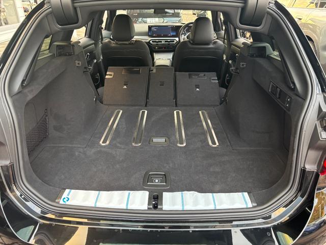 3シリーズ 320iツーリング Mスポーツ 正規認定中古車 元試乗車 ハイライン コンフォート 全周囲カメラ カーブドD ACC ヘッドアップD シートヒーター 障害物センサー アンビエントライト 電動リアゲート Pアシスト 被害軽減ブレーキ(40枚目)