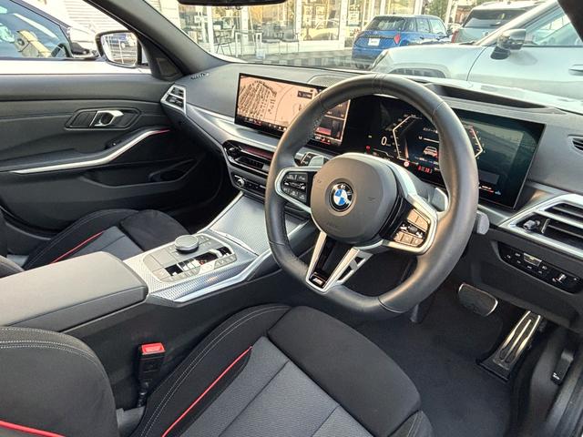 ３シリーズ ３１８ｉ　Ｍスポーツ　正規認定中古車　元試乗車　カーブドＤ　全周囲カメラ　障害物センサー　ヘッドアップディスプレイ　シートヒーター　ＡＣＣ　ハンズオフ　ＬＥＤヘッドライト　誤発進抑制制御　電動リアゲート　ワイヤレス充電器（33枚目）