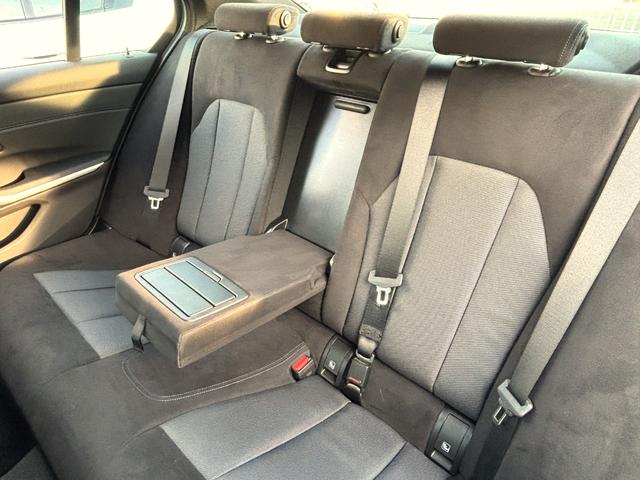 ３シリーズ ３１８ｉ　Ｍスポーツ　正規認定中古車　元試乗車　カーブドＤ　全周囲カメラ　障害物センサー　ヘッドアップディスプレイ　シートヒーター　ＡＣＣ　ハンズオフ　ＬＥＤヘッドライト　誤発進抑制制御　電動リアゲート　ワイヤレス充電器（38枚目）