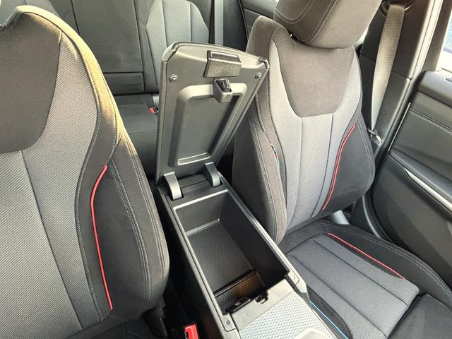 ３シリーズ ３１８ｉ　Ｍスポーツ　正規認定中古車　元試乗車　カーブドＤ　全周囲カメラ　障害物センサー　ヘッドアップディスプレイ　シートヒーター　ＡＣＣ　ハンズオフ　ＬＥＤヘッドライト　誤発進抑制制御　電動リアゲート　ワイヤレス充電器（64枚目）