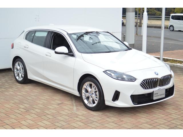 １シリーズ １２０ｄ　正規認定中古車　元試乗車　テクノロジー　純正ナビ　全周囲カメラ　ヘッドアップディスプレイ　シートヒーター　ＡＣＣ　アンビエントライト　ワイヤレス充電器　電動リアゲート　ＬＥＤヘッドライト（20枚目）