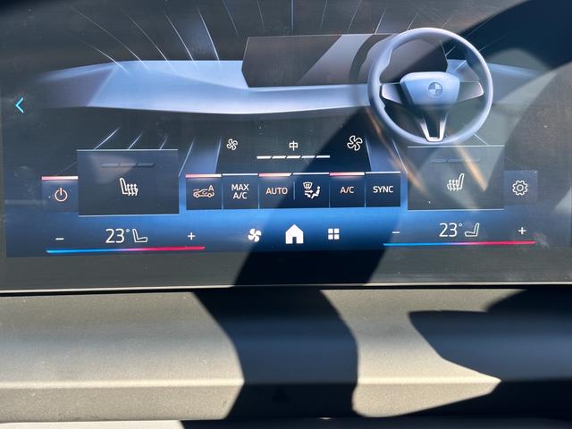 １シリーズ １２０ｄ　正規認定中古車　元試乗車　テクノロジー　純正ナビ　全周囲カメラ　ヘッドアップディスプレイ　シートヒーター　ＡＣＣ　アンビエントライト　ワイヤレス充電器　電動リアゲート　ＬＥＤヘッドライト（61枚目）