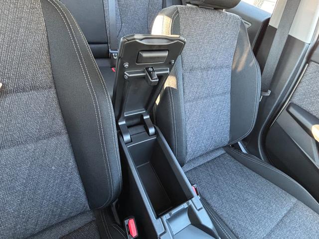 １シリーズ １２０ｄ　正規認定中古車　元試乗車　テクノロジー　純正ナビ　全周囲カメラ　ヘッドアップディスプレイ　シートヒーター　ＡＣＣ　アンビエントライト　ワイヤレス充電器　電動リアゲート　ＬＥＤヘッドライト（64枚目）