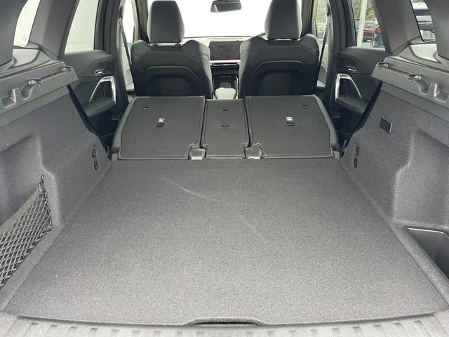 ｉＸ１ ｅＤｒｉｖｅ　２０　Ｍスポーツ　正規認定中古車　デモカー　ナビ　ＥＴＣ　全周囲カメラ　アダプティブサス　アダプティブＬＥＤ　ヘッドアップＤ　シートヒーター　プライバシーガラス　電動シート　ドライブレコーダー　カープレイ　アンドロイド（35枚目）