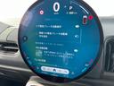 クーパーＣ　エッセンシャル・トリム　正規認定中古車　ワンオーナー　走行１８００ｋｍ　純正ナビ　バックカメラ　ＡＣＣ　障害物センサー　ヘッドアップディスプレイ　ＥＴＣ車載器　ワイヤレス充電器　アンビエントライト　ＬＥＤヘッドライト（74枚目）
