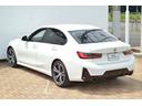 ３１８ｉ　Ｍスポーツ　エディションシャドー　正規認定中古車　デモカー　１オーナー　電動リアゲート　サンプロテクションガラス　シートヒーター　純正ナビ　タッチパネル　電動シート　ヘッドアップディスプレイ　全周囲カメラ　前後ソナーセンサー　キーレス（15枚目）