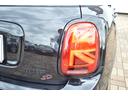クーパーＳＤ　正規認定中古車　１オーナー　キーレス　純正ＨＤＤナビ　バックカメラ　ＬＥＤライト　ソナーセンサー　ヘッドアップディスプレイ　エキサイトメントパッケージ　ＡＣＣ　ブラックエンブレム　ブラックドアハンドル（19枚目）