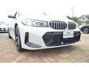 ３１８ｉ　Ｍスポーツ　正規認定中古車　元試乗車　カーブドＤ　全周囲カメラ　障害物センサー　ヘッドアップディスプレイ　シートヒーター　ＡＣＣ　ハンズオフ　ＬＥＤヘッドライト　誤発進抑制制御　電動リアゲート　ワイヤレス充電器（27枚目）