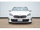１シリーズ １２０ｄ　正規認定中古車　元試乗車　テクノロジー　純正ナビ　全周囲カメラ　ヘッドアップディスプレイ　シートヒーター　ＡＣＣ　アンビエントライト　ワイヤレス充電器　電動リアゲート　ＬＥＤヘッドライト（4枚目）