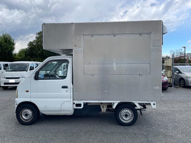 キャリイトラック ＫＵスペシャル　キッチンカー、移動販売車、フードトラック、アルミボディ、３枚扉コールドテーブル、冷凍ストッカー、シンク、棚、水洗いＯＫ、８ナンバー構造変更可、エアコン、パートタイム４ＷＤ、（2枚目）