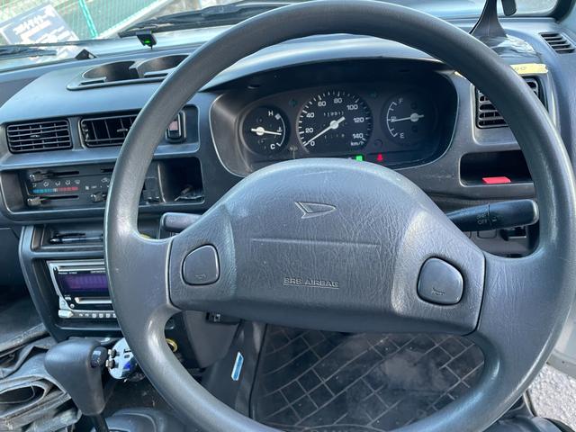 ハイゼットトラック 　キッチンカー、移動販売車、フードトラック、アルミボディ、２枚扉コールドテーブル、シンク、棚、水洗いＯＫ、８ナンバー構造変更可、ソーラーパネル搭載（14枚目）