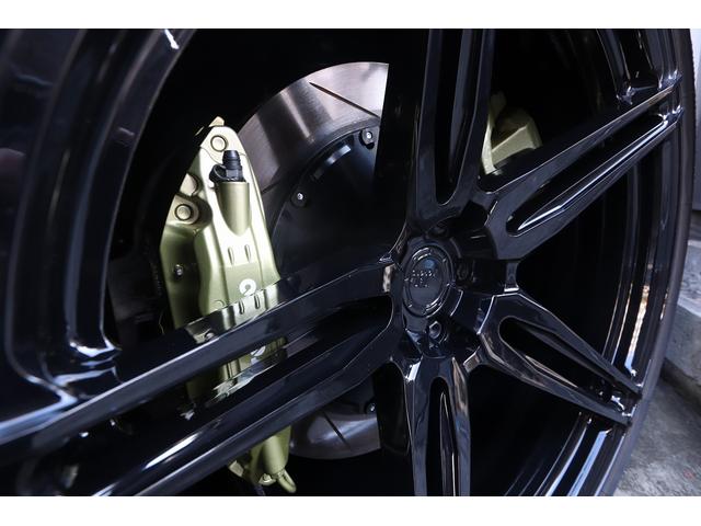 M8 M8カブリオレ コンペティション 現車合わせDMEチューニング パワー750ps、トルク105k 特注ロベルタリフターシステム アクラポビッチ可変チタンマフラー ACシュニッツァーエアロ 特注ワンオフブレンボブレーキシステム(29枚目)