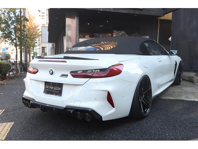 M8 M8カブリオレ コンペティション 現車合わせDMEチューニング パワー750ps、トルク105k 特注ロベルタリフターシステム アクラポビッチ可変チタンマフラー ACシュニッツァーエアロ 特注ワンオフブレンボブレーキシステム(37枚目)