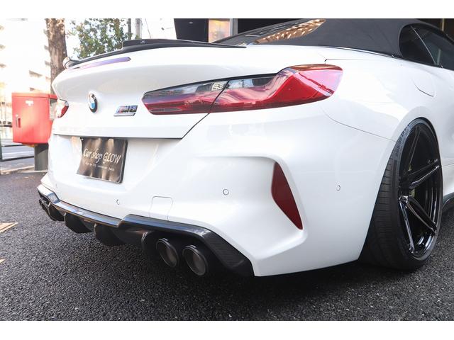 M8 M8カブリオレ コンペティション 現車合わせDMEチューニング パワー750ps、トルク105k 特注ロベルタリフターシステム アクラポビッチ可変チタンマフラー ACシュニッツァーエアロ 特注ワンオフブレンボブレーキシステム(43枚目)
