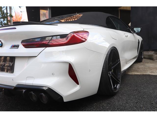 M8 M8カブリオレ コンペティション 現車合わせDMEチューニング パワー750ps、トルク105k 特注ロベルタリフターシステム アクラポビッチ可変チタンマフラー ACシュニッツァーエアロ 特注ワンオフブレンボブレーキシステム(51枚目)