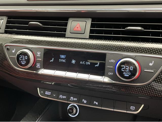 Ｓ４アバント ベースグレード　ダイナミックステアリング　ｂａｎｇ＆ｏｌｕｆｓｅｎ　リアスポーツデフ　Ｓスポーツシート　マトリクスＬＥＤヘッドライト　セーフティパッケーシ　プライバシーガラス（12枚目）