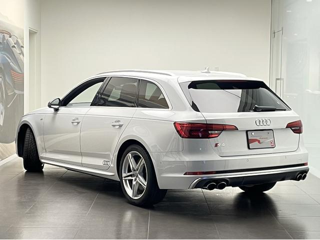 Ｓ４アバント ベースグレード　ダイナミックステアリング　ｂａｎｇ＆ｏｌｕｆｓｅｎ　リアスポーツデフ　Ｓスポーツシート　マトリクスＬＥＤヘッドライト　セーフティパッケーシ　プライバシーガラス（28枚目）