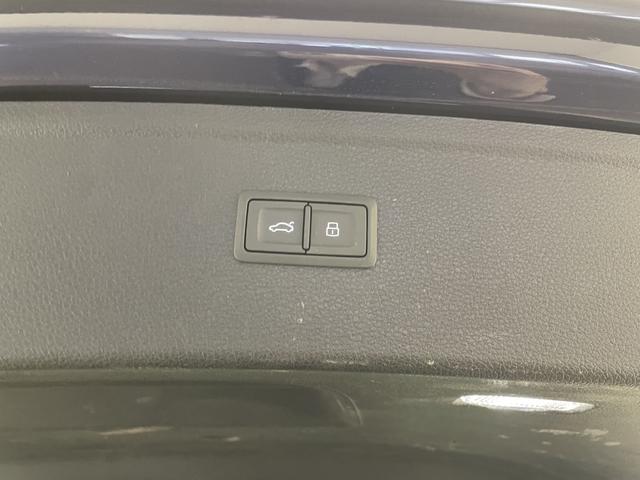 Ｑ５ ４０ＴＤＩクワトロ　スポーツ　アドバンストキー　衝突被害軽減システム　オートハイビーム　メモリーナビ　レーンアシスト　ハーフレザー　ＰＷシート　ＢＴオーディオ　オートクルーズコントロール　オートテールゲート　パークソナー（27枚目）