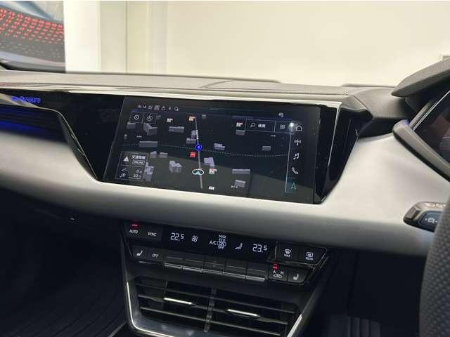 e-トロンGTクワトロ ベースグレード エレクトリック4ドアグランツーリスモ マトリックスLEDヘッドライト アウディバーチャルコックピット MMIナビゲーションプラス アウディプレセンスセーフティシステム アダプティブクルーズコントロール(12枚目)