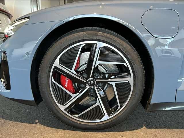 e-トロンGTクワトロ ベースグレード エレクトリック4ドアグランツーリスモ マトリックスLEDヘッドライト アウディバーチャルコックピット MMIナビゲーションプラス アウディプレセンスセーフティシステム アダプティブクルーズコントロール(22枚目)