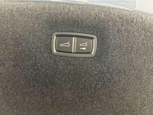 e-トロンGTクワトロ ベースグレード エレクトリック4ドアグランツーリスモ マトリックスLEDヘッドライト アウディバーチャルコックピット MMIナビゲーションプラス アウディプレセンスセーフティシステム アダプティブクルーズコントロール(24枚目)