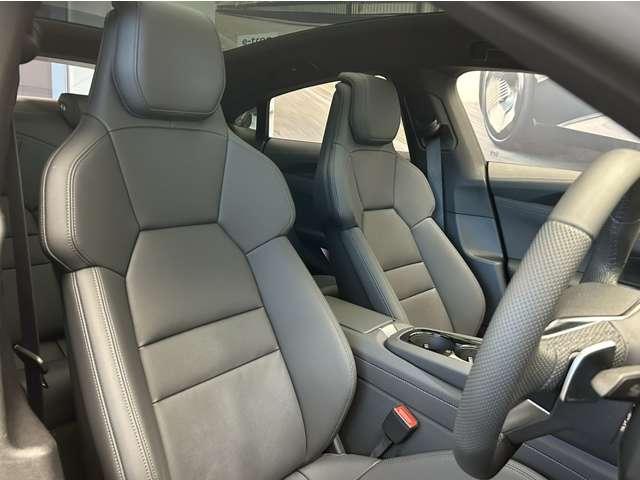 e-トロンGTクワトロ ベースグレード エレクトリック4ドアグランツーリスモ マトリックスLEDヘッドライト アウディバーチャルコックピット MMIナビゲーションプラス アウディプレセンスセーフティシステム アダプティブクルーズコントロール(27枚目)