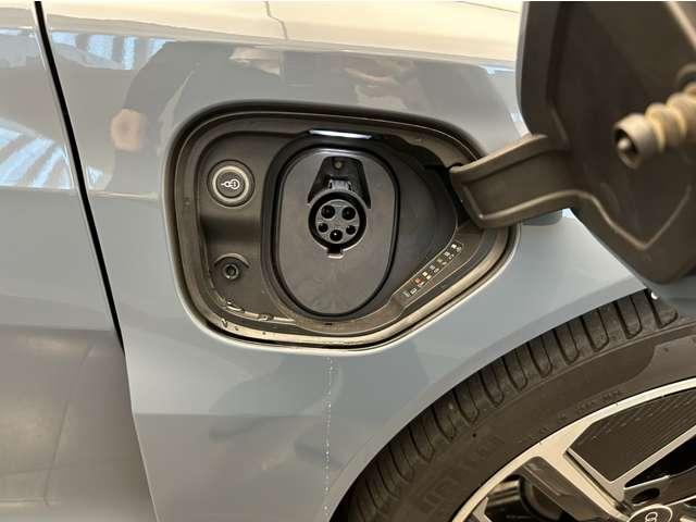 e-トロンGTクワトロ ベースグレード エレクトリック4ドアグランツーリスモ マトリックスLEDヘッドライト アウディバーチャルコックピット MMIナビゲーションプラス アウディプレセンスセーフティシステム アダプティブクルーズコントロール(35枚目)