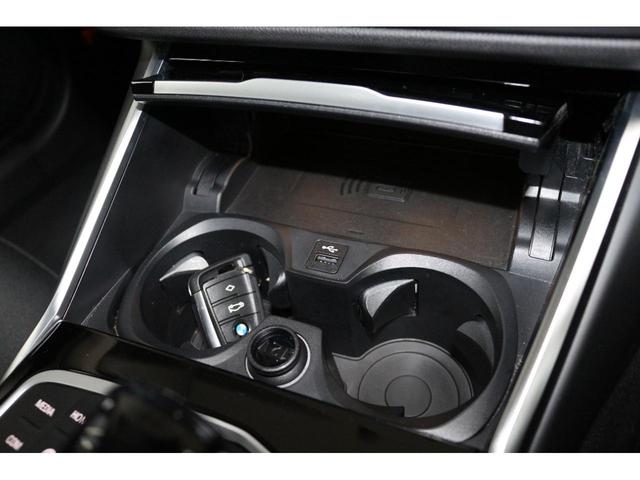 BMW ３シリーズ ３２０ｄ ｘＤｒｉｖｅ 認定中古車 ２年間走行距離