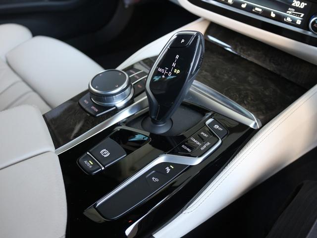 ５シリーズ ５４０ｉ　ｘＤｒｉｖｅ　Ｍスポーツ（11枚目）