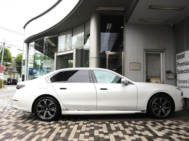 i7 eDrive 50 エクセレンス(4枚目)