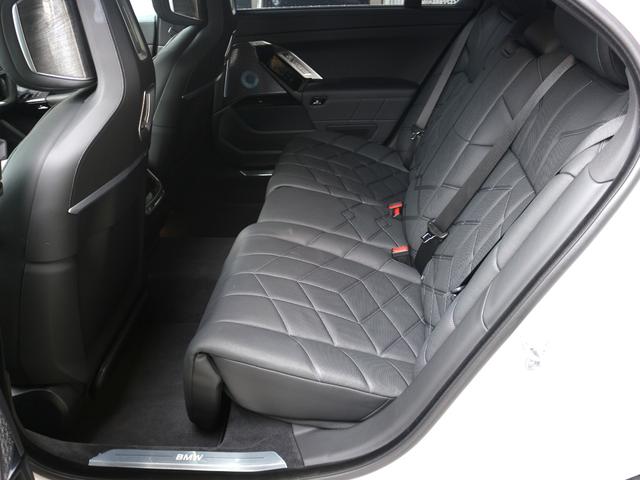 i7 eDrive 50 エクセレンス(14枚目)