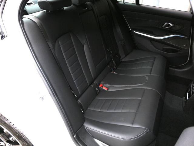 3シリーズ 330e Mスポーツ(24枚目)