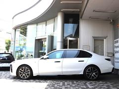 掲載台数以外にも　展示・在庫車両は弊社デモカー等　豊富に取り揃えております。お客様にピッタリなお車と出会えるかも。。。「いいものだけを世界から」をモットーに、「駆け抜ける歓び」をお届けに参ります！ 5