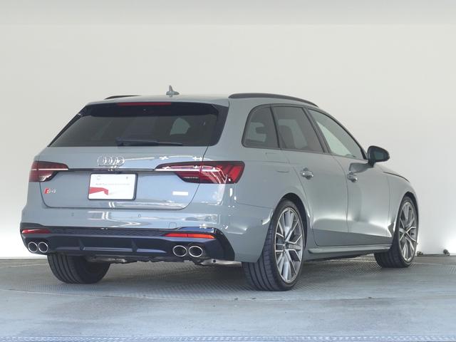 Ｓ４アバント ベースグレード　認定中古車　Ｂ＆Ｏサウンド　アシスタンスパッケージ　レッドキャリパー　ダイナミックステアリング　ファインナッパレザー　ブラックスタイリングパッケージ　リアスポーツデファレンシャル　４ＷＤ　メモリーナビ（4枚目）