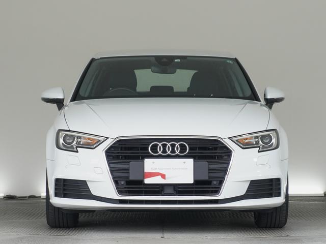 Ａ３ スポーツバック１．４ＴＦＳＩ　認定中古車　ＭＭＩナビゲーションシステム　コンビニエンスパッケージ　セーフティパッケージ　ＨＤＤナビ　ＥＴＣ　衝突被害軽減ブレーキ　アダプティブクルーズコントロール　レーンキープアシスト　バックカメラ（2枚目）