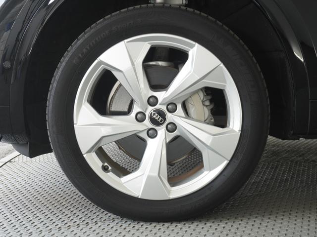 Ｑ５ ４０ＴＤＩクワトロ　Ｓライン　認定中古車　２０インチアルミホイール　Ｓラインプラスパッケージ　４ＷＤ　メモリーナビ　衝突被害軽減ブレーキ　アダプティブクルーズコントロール　レーンキープアシスト　パーキングアシスト　障害物センサー（7枚目）