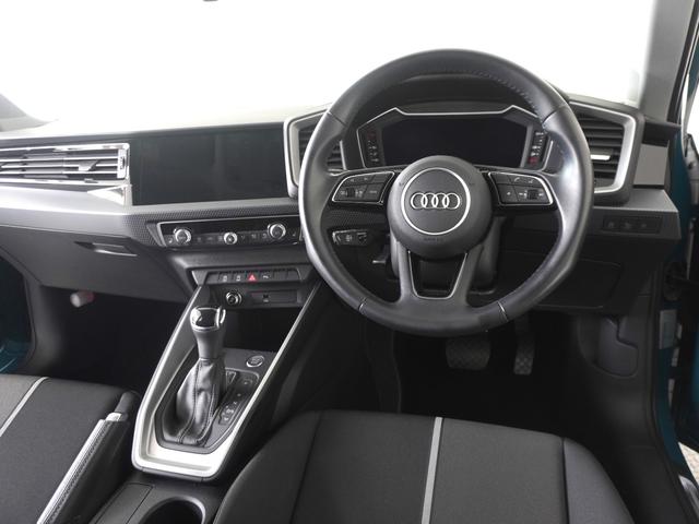 Ａ１スポーツバック ２５ＴＦＳＩ　アドバンスド　認定中古車　ＴＶチューナー　アシスタンスパッケージ　コンフォートパッケージ　コンビニエンスパッケージ　センターアームレスト（フロント）　ナビゲーションパッケージ（12枚目）
