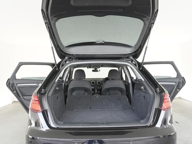 Ａ３ スポーツバック３０ＴＦＳＩ　認定中古車　アシスタンスパッケージ　ナビゲーションプラスパッケージ　衝突被害軽減ブレーキ　アダプティブクルーズコントロール　障害物センサー　バックカメラ　ディスチャージドヘッドライト　アルミホイール（15枚目）