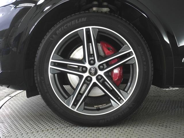 ＳＱ５スポーツバック ベースグレード　認定中古車　ＴＶチューナー　カラードブレーキキャリパー　プライバシーガラス　レザーパッケージ（7枚目）
