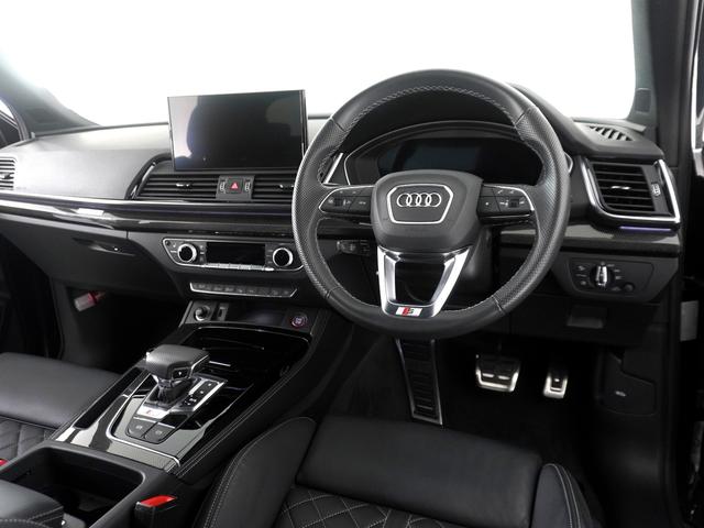 ＳＱ５スポーツバック ベースグレード　認定中古車　ＴＶチューナー　カラードブレーキキャリパー　プライバシーガラス　レザーパッケージ（12枚目）