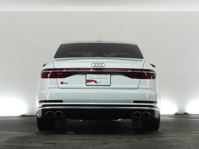 Ｓ８ ベースグレード　認定中古車　アウディレーザーライトパッケージ　パノラミックサンルーフ（5枚目）