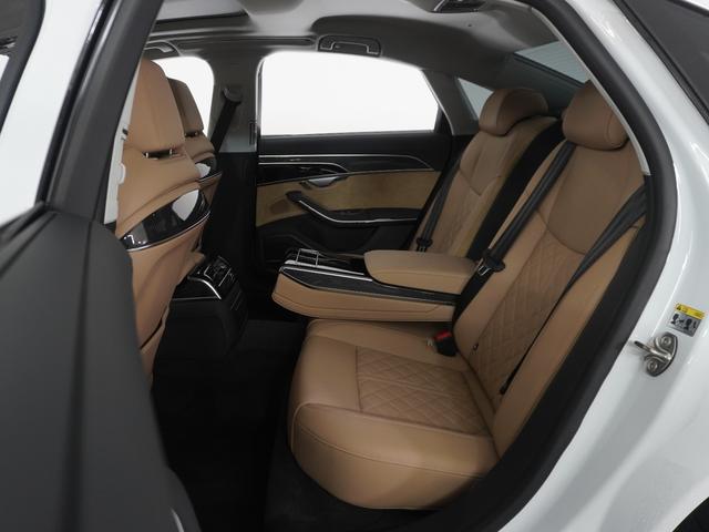 Ｓ８ ベースグレード　認定中古車　アウディレーザーライトパッケージ　パノラミックサンルーフ（9枚目）