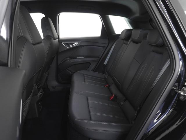 Ｑ４ ｅ－トロン ４０ｅ－トロン　認定中古車　ＭＭＩナビゲーションシステム　エスラインインテリアプラスパッケージ（9枚目）