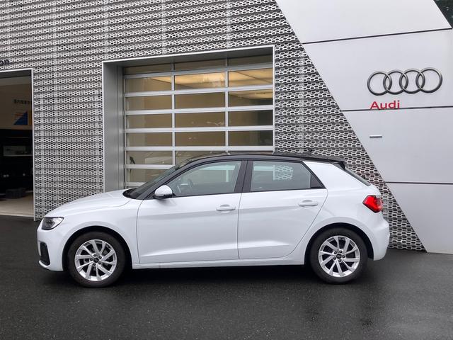 A1スポーツバック 25TFSI アドバンスド 認定中古車 ナビゲーションパッケージ コントラストルーフ スマートフォンインターフェイス ACC レーンアシスト ETC 衝突被害軽減ブレーキ LEDヘッドライト アルミホイール 禁煙車(3枚目)