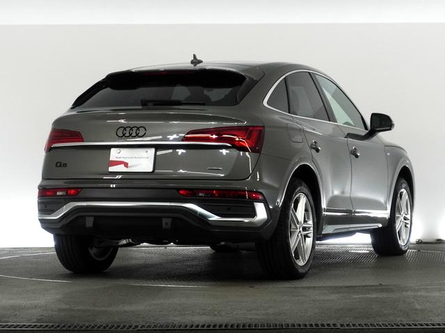 Q5スポーツバック 40TDIクワトロ Sライン 認定中古車 TVチューナー Sラインパッケージ コンフォートパッケージ ACC 衝突軽減装置 ETC 4WD メモリーナビ レーンキープアシスト パーキングアシスト 障害物センサー LEDヘッドライト(4枚目)