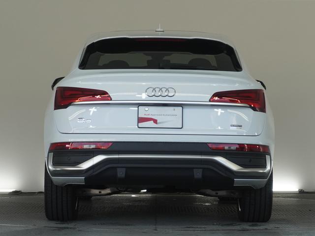 Ｑ５スポーツバック ４０ＴＤＩクワトロ　Ｓライン　認定中古車　Ｓラインダイナミックエディション　パノラマサンルーフ　Ｓラインプラスパッケージ　コンフォートパッケージ　ＡＣＣ　ＥＴＣ　衝突軽減装置（5枚目）
