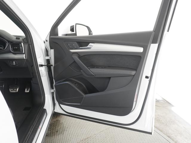 Ｑ５スポーツバック ４０ＴＤＩクワトロ　Ｓライン　認定中古車　Ｓラインダイナミックエディション　パノラマサンルーフ　Ｓラインプラスパッケージ　コンフォートパッケージ　ＡＣＣ　ＥＴＣ　衝突軽減装置（14枚目）