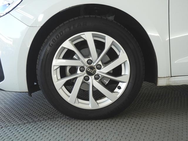 Ａ１スポーツバック ２５ＴＦＳＩ　アドバンスド　コンビニエンス＆アシスタンスパッケージ　スマートフォンインターフェース　ナビゲーションパッケージ（7枚目）