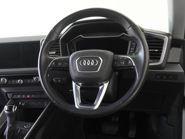 Ａ１スポーツバック ２５ＴＦＳＩ　アドバンスド　コンビニエンス＆アシスタンスパッケージ　スマートフォンインターフェース　ナビゲーションパッケージ（12枚目）