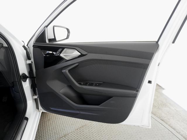 Ａ１スポーツバック ２５ＴＦＳＩ　アドバンスド　コンビニエンス＆アシスタンスパッケージ　スマートフォンインターフェース　ナビゲーションパッケージ（14枚目）